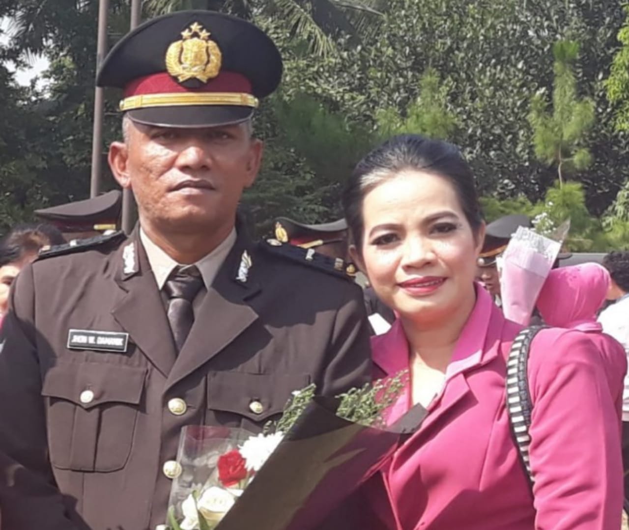 Diduga Rina Sinaga sebagai Sindikat, Istri dari Oknum Polisi ini Resmi Dilaporkan Diduga Rina Sinaga sebagai Sindikat, Istri dari Oknum Polisi ini Resmi Dilaporkan