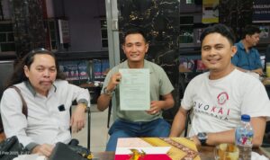 Merasa Ditipu oleh Oknum Keluarga Polisi, Agustoni Minta Bantuan Advokat Fery Hulu Merasa Ditipu oleh Oknum Keluarga Polisi, Agustoni Minta Bantuan Advokat Fery Hulu