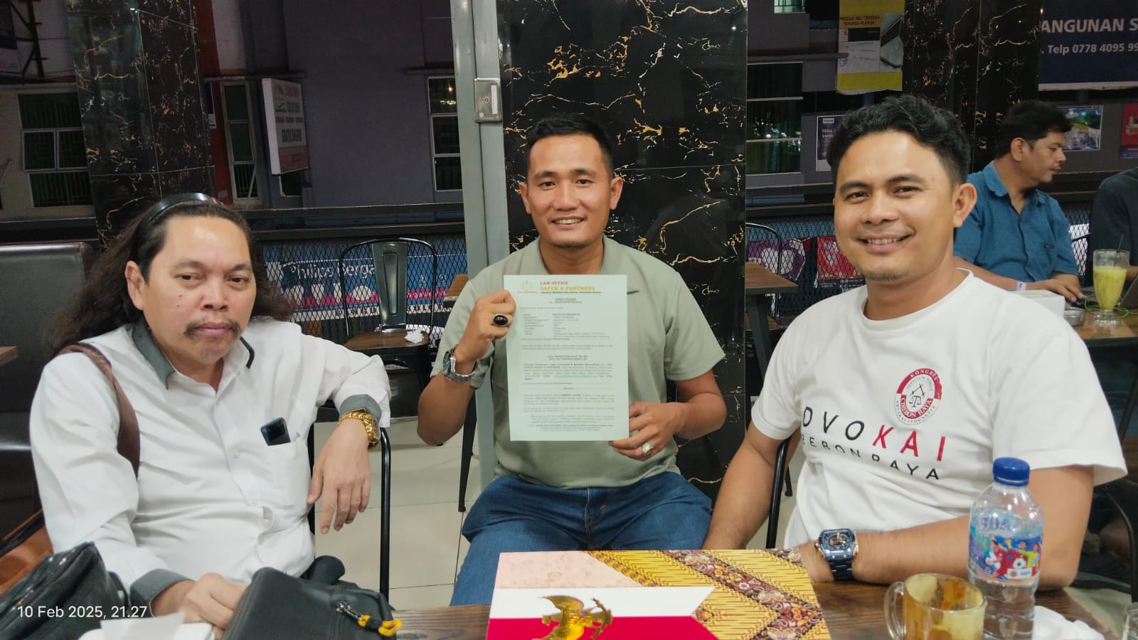 Merasa Ditipu oleh Oknum Keluarga Polisi, Agustoni Minta Bantuan Advokat Fery Hulu Merasa Ditipu oleh Oknum Keluarga Polisi, Agustoni Minta Bantuan Advokat Fery Hulu